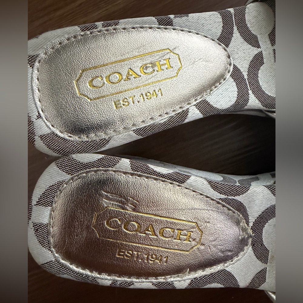 VINTAGE Coach Women's Sandals Size 7 - Picture 6 of 13